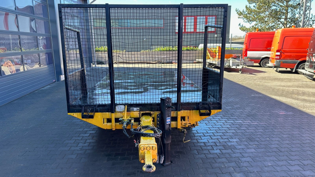 Blomenröhr 2-Achs Plattform SDAH 8,5T - Prikolica plato/ Otvoreni sanduk: slika Blomenröhr 2-Achs Plattform SDAH 8,5T - Prikolica plato/ Otvoreni sanduk Blomenröhr 2-Achs Plattform SDAH 8,5T - Prikolica plato/ Otvoreni sanduk: slika Blomenröhr 2-Achs Plattform SDAH 8,5T - Prikolica plato/ Otvoreni sanduk