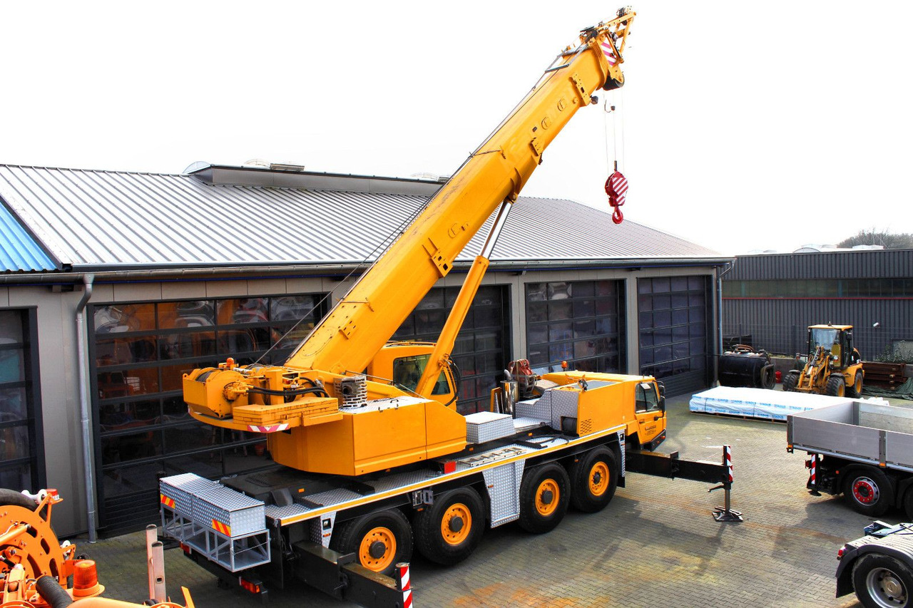 Faun Tadano FAUN ATF 90 G-4 8x6 Autokran + 20 tonnen - Kamion s kranom: slika Faun Tadano FAUN ATF 90 G-4 8x6 Autokran + 20 tonnen - Kamion s kranom Faun Tadano FAUN ATF 90 G-4 8x6 Autokran + 20 tonnen - Kamion s kranom: slika Faun Tadano FAUN ATF 90 G-4 8x6 Autokran + 20 tonnen - Kamion s kranom