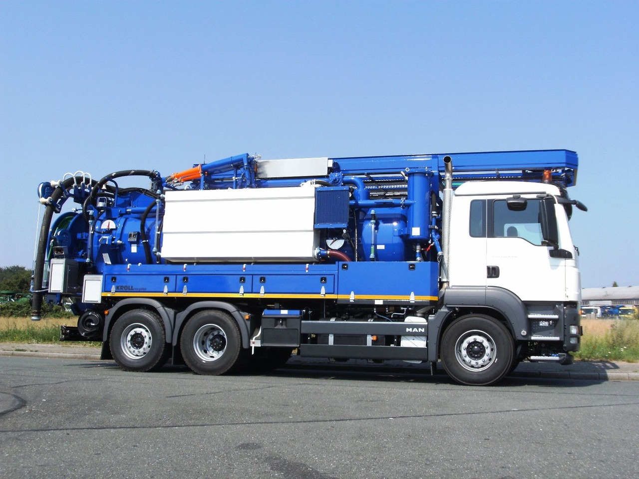 MAN TGS 28.440 6x2 Kroll 14,5m³ W-Rückgewinner KOMBI - Vakum kamion: slika MAN TGS 28.440 6x2 Kroll 14,5m³ W-Rückgewinner KOMBI - Vakum kamion MAN TGS 28.440 6x2 Kroll 14,5m³ W-Rückgewinner KOMBI - Vakum kamion: slika MAN TGS 28.440 6x2 Kroll 14,5m³ W-Rückgewinner KOMBI - Vakum kamion