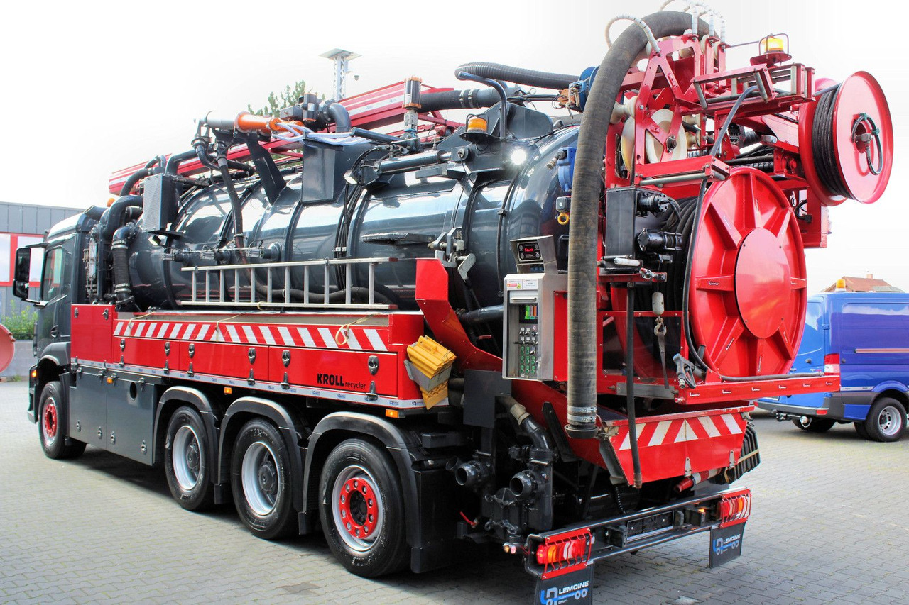 Mercedes-Benz AROCS 3246 8x4 Kroll 16m³ WRG Winterheizung -15C - Vakum kamion: slika Mercedes-Benz AROCS 3246 8x4 Kroll 16m³ WRG Winterheizung -15C - Vakum kamion Mercedes-Benz AROCS 3246 8x4 Kroll 16m³ WRG Winterheizung -15C - Vakum kamion: slika Mercedes-Benz AROCS 3246 8x4 Kroll 16m³ WRG Winterheizung -15C - Vakum kamion