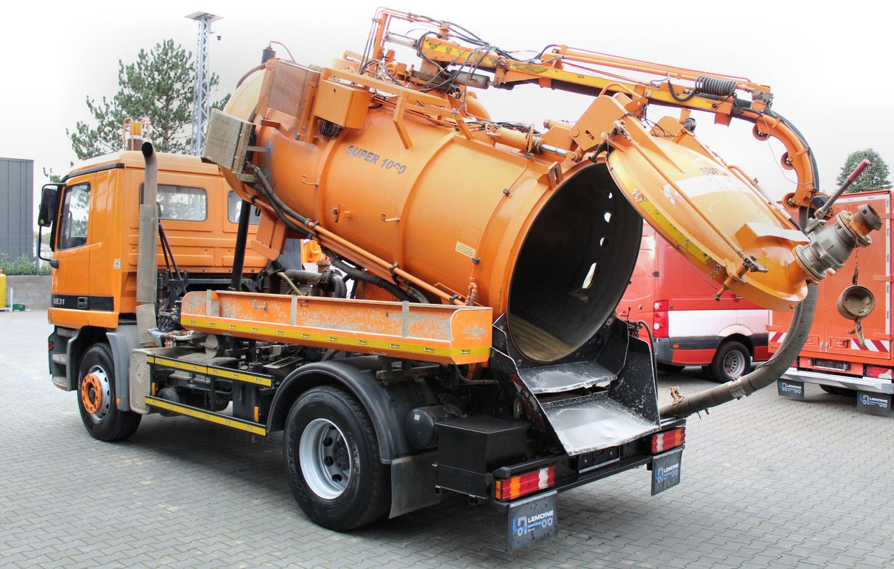 Mercedes-Benz Actros 1831 4x2 Hellmers 6,5m³ V2A INOX Kipper - Vakum kamion: slika Mercedes-Benz Actros 1831 4x2 Hellmers 6,5m³ V2A INOX Kipper - Vakum kamion Mercedes-Benz Actros 1831 4x2 Hellmers 6,5m³ V2A INOX Kipper - Vakum kamion: slika Mercedes-Benz Actros 1831 4x2 Hellmers 6,5m³ V2A INOX Kipper - Vakum kamion