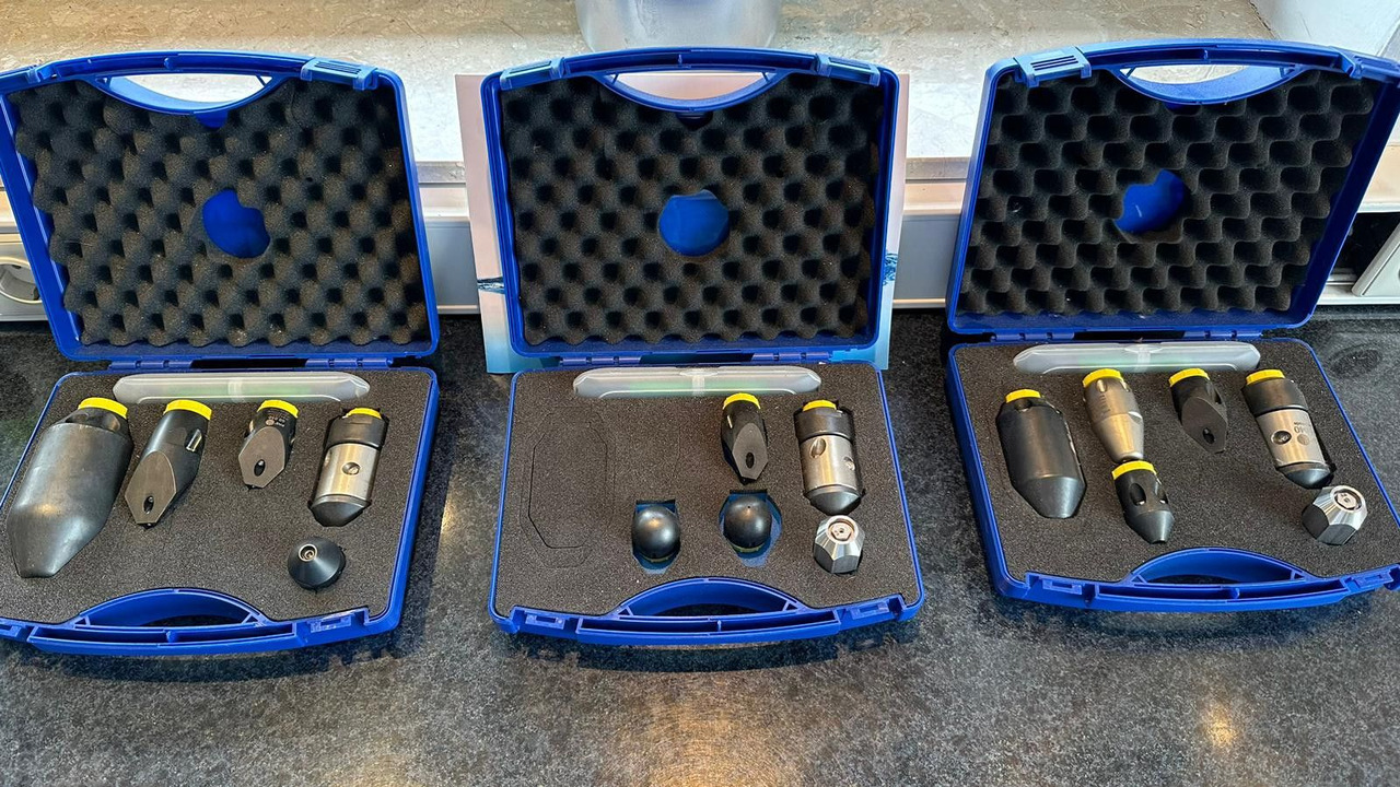 Mercedes-Benz Actros 2546 Müller 13m³ Canalmaster WRG-Recyclin - Vakum kamion: slika  Mercedes-Benz Actros 2546 Müller 13m³ Canalmaster WRG-Recyclin - Vakum kamion Mercedes-Benz Actros 2546 Müller 13m³ Canalmaster WRG-Recyclin - Vakum kamion: slika  Mercedes-Benz Actros 2546 Müller 13m³ Canalmaster WRG-Recyclin - Vakum kamion