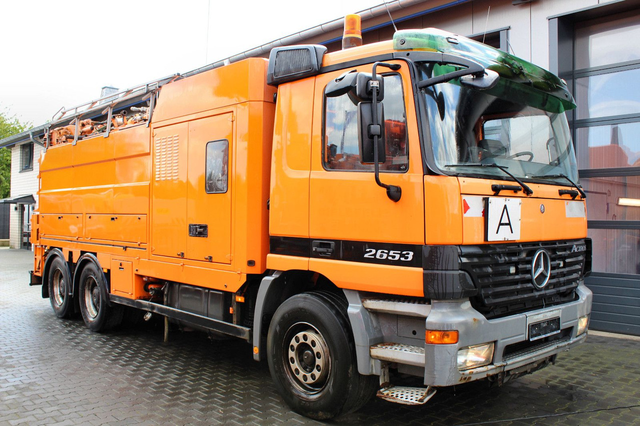 Mercedes-Benz Actros 2653 6x4 V8 Müller 16m³ Saug u.Spül-Kombi - Vakum kamion: slika Mercedes-Benz Actros 2653 6x4 V8 Müller 16m³ Saug u.Spül-Kombi - Vakum kamion Mercedes-Benz Actros 2653 6x4 V8 Müller 16m³ Saug u.Spül-Kombi - Vakum kamion: slika Mercedes-Benz Actros 2653 6x4 V8 Müller 16m³ Saug u.Spül-Kombi - Vakum kamion