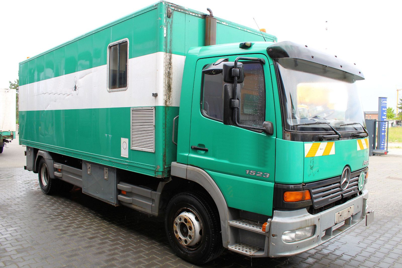 Mercedes-Benz Atego 1523 4x2 Koffer +AHK kein 1517 1518 1528 - Kamion sandučar: slika Mercedes-Benz Atego 1523 4x2 Koffer +AHK kein 1517 1518 1528 - Kamion sandučar Mercedes-Benz Atego 1523 4x2 Koffer +AHK kein 1517 1518 1528 - Kamion sandučar: slika Mercedes-Benz Atego 1523 4x2 Koffer +AHK kein 1517 1518 1528 - Kamion sandučar