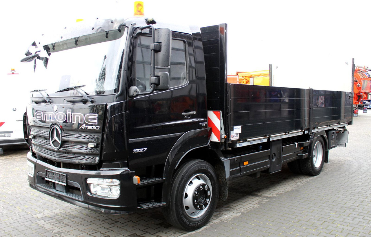 Mercedes-Benz Atego 1527 4x2 Pritsche + Ladebordwand - Kamion s otvorenim sandukom: slika Mercedes-Benz Atego 1527 4x2 Pritsche + Ladebordwand - Kamion s otvorenim sandukom Mercedes-Benz Atego 1527 4x2 Pritsche + Ladebordwand - Kamion s otvorenim sandukom: slika Mercedes-Benz Atego 1527 4x2 Pritsche + Ladebordwand - Kamion s otvorenim sandukom