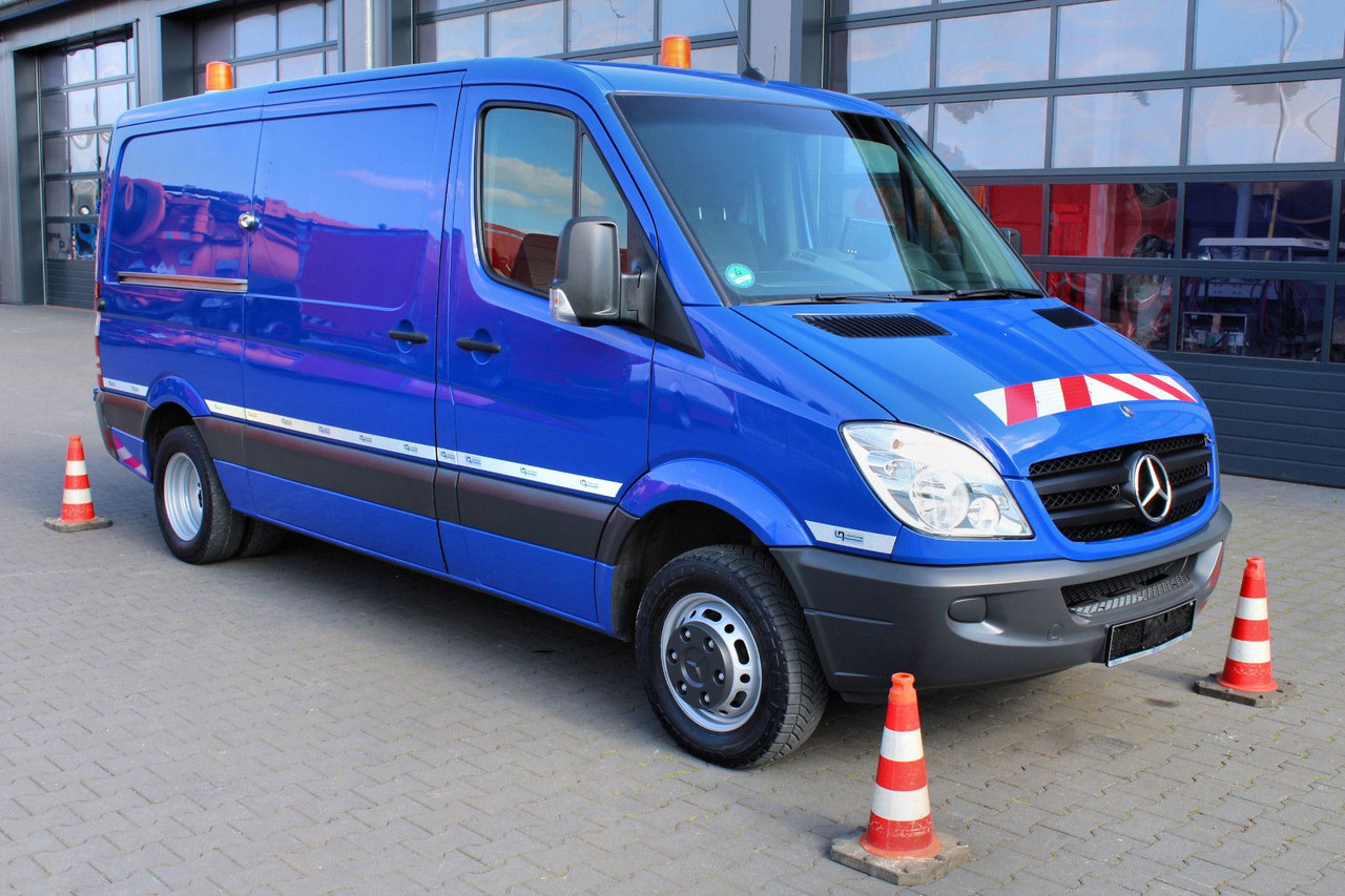 Mercedes-Benz Sprinter 516 CDI +Leistikow 1,4m³ HD-Spüler 2xHD - Vakum kamion: slika Mercedes-Benz Sprinter 516 CDI +Leistikow 1,4m³ HD-Spüler 2xHD - Vakum kamion Mercedes-Benz Sprinter 516 CDI +Leistikow 1,4m³ HD-Spüler 2xHD - Vakum kamion: slika Mercedes-Benz Sprinter 516 CDI +Leistikow 1,4m³ HD-Spüler 2xHD - Vakum kamion
