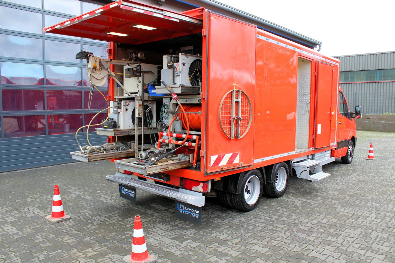 Mercedes-Benz Sprinter 719 V6 CDI 2m³HD-Spül+IBAK TV-Kanal 3D - Vakum kamion: slika Mercedes-Benz Sprinter 719 V6 CDI 2m³HD-Spül+IBAK TV-Kanal 3D - Vakum kamion Mercedes-Benz Sprinter 719 V6 CDI 2m³HD-Spül+IBAK TV-Kanal 3D - Vakum kamion: slika Mercedes-Benz Sprinter 719 V6 CDI 2m³HD-Spül+IBAK TV-Kanal 3D - Vakum kamion