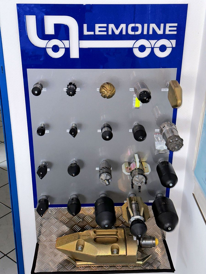 Scania R450 8x4 Kroll 19m³ W-Rückgewinner Kombi-HD +ADR - Vakum kamion: slika Scania R450 8x4 Kroll 19m³ W-Rückgewinner Kombi-HD +ADR - Vakum kamion Scania R450 8x4 Kroll 19m³ W-Rückgewinner Kombi-HD +ADR - Vakum kamion: slika Scania R450 8x4 Kroll 19m³ W-Rückgewinner Kombi-HD +ADR - Vakum kamion