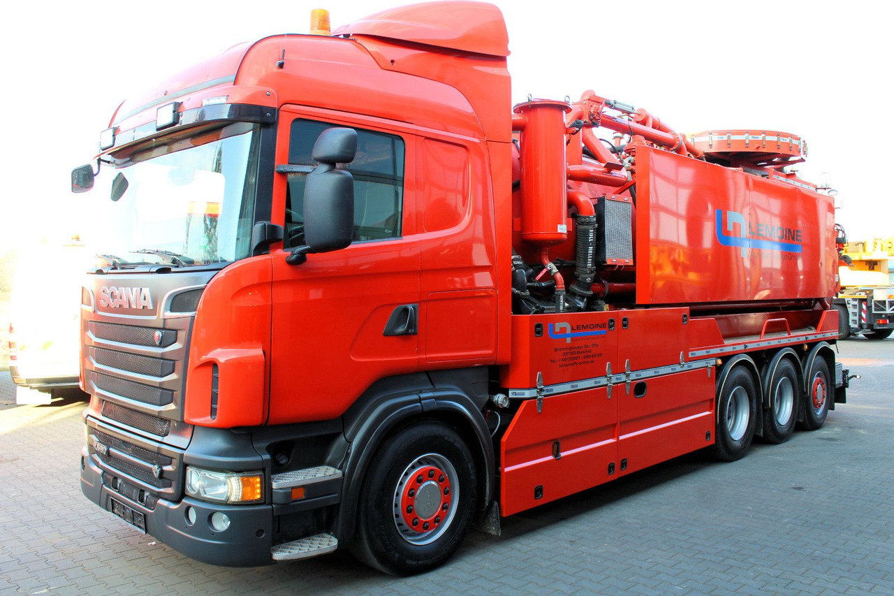 Scania R560 V8 8x4 Kroll 20m³ WRG 2x HD-Pumpe 620 Liter - Vakum kamion: slika Scania R560 V8 8x4 Kroll 20m³ WRG 2x HD-Pumpe 620 Liter - Vakum kamion Scania R560 V8 8x4 Kroll 20m³ WRG 2x HD-Pumpe 620 Liter - Vakum kamion: slika Scania R560 V8 8x4 Kroll 20m³ WRG 2x HD-Pumpe 620 Liter - Vakum kamion