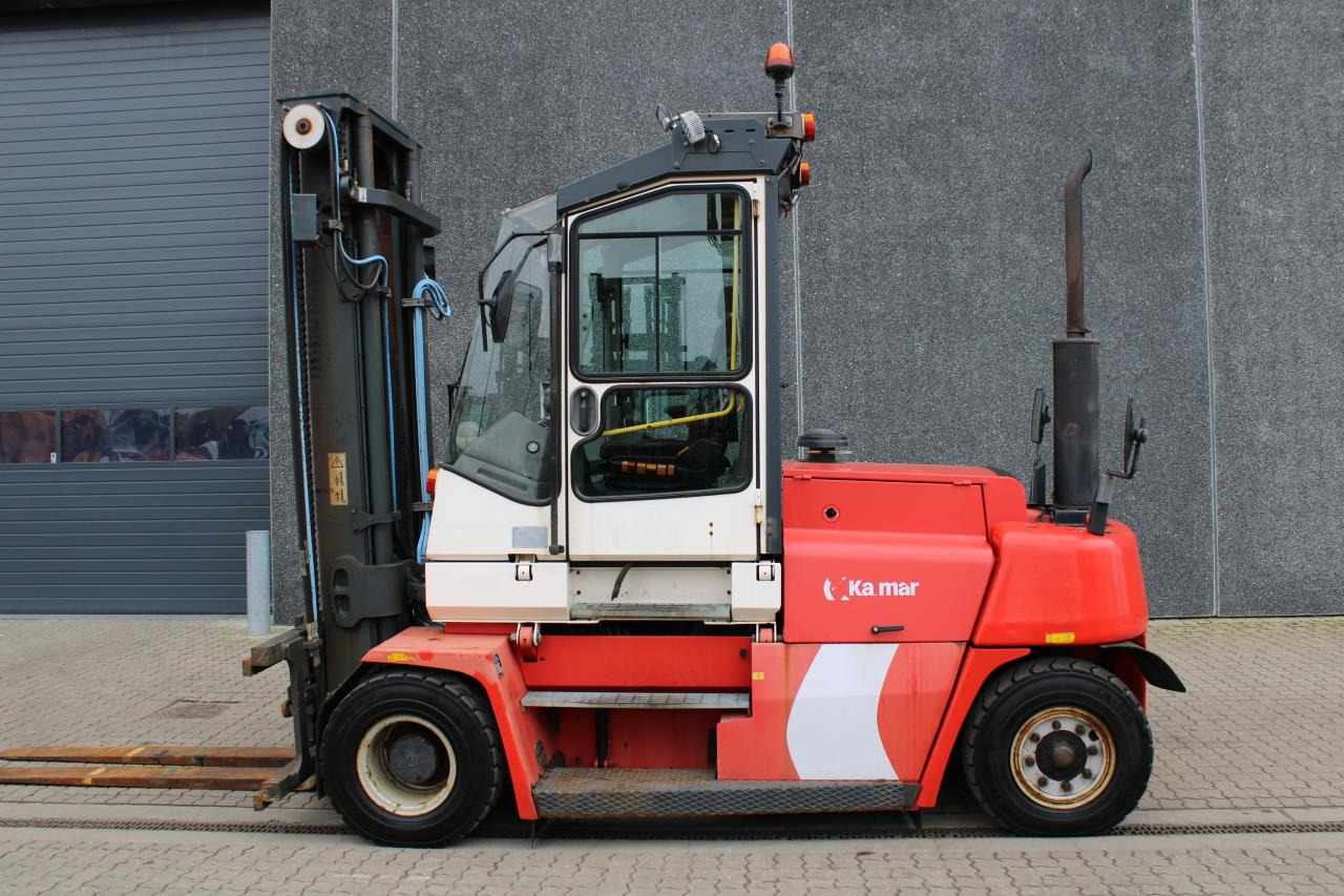 Kalmar DCE90-6L - Diesel viličar: slika Kalmar DCE90-6L - Diesel viličar Kalmar DCE90-6L - Diesel viličar: slika Kalmar DCE90-6L - Diesel viličar