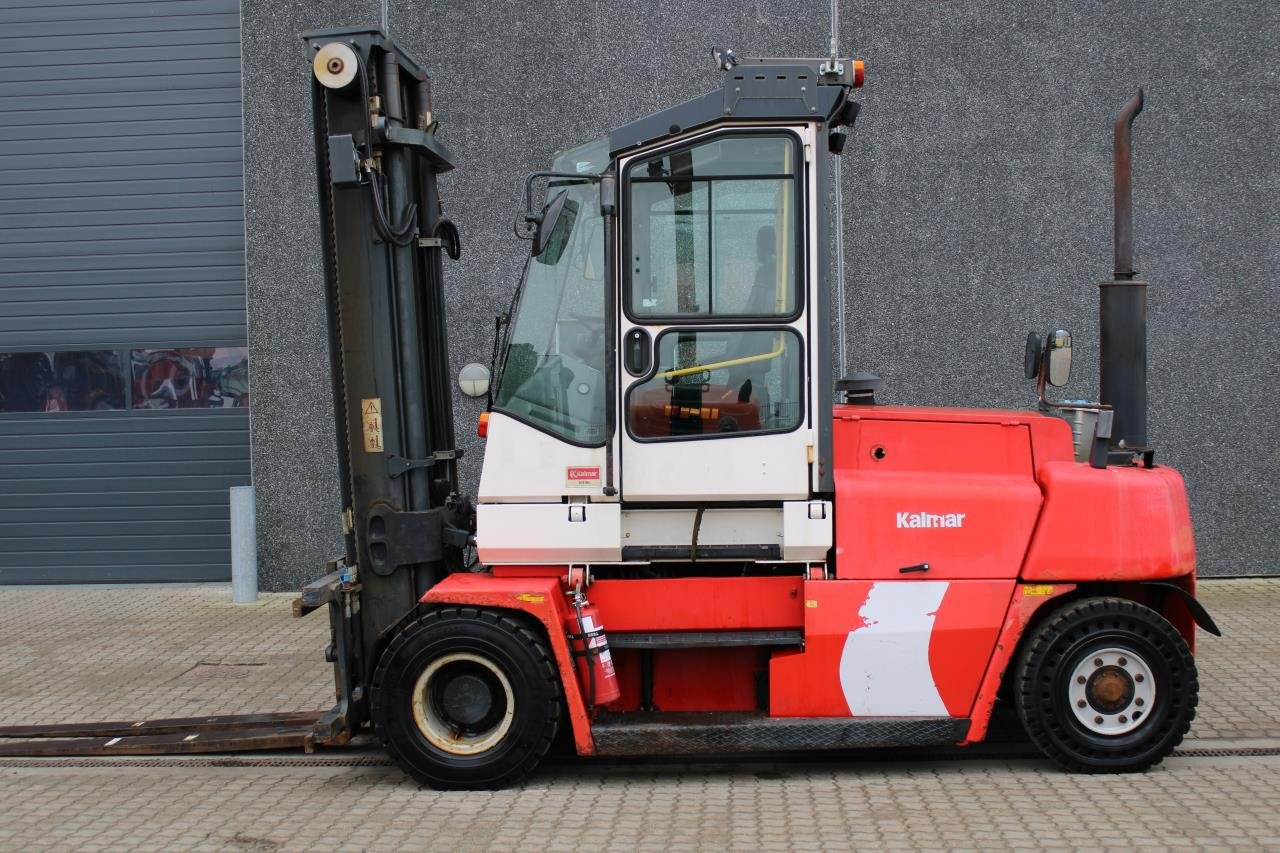 Kalmar DCE90-6L - Diesel viličar: slika Kalmar DCE90-6L - Diesel viličar Kalmar DCE90-6L - Diesel viličar: slika Kalmar DCE90-6L - Diesel viličar