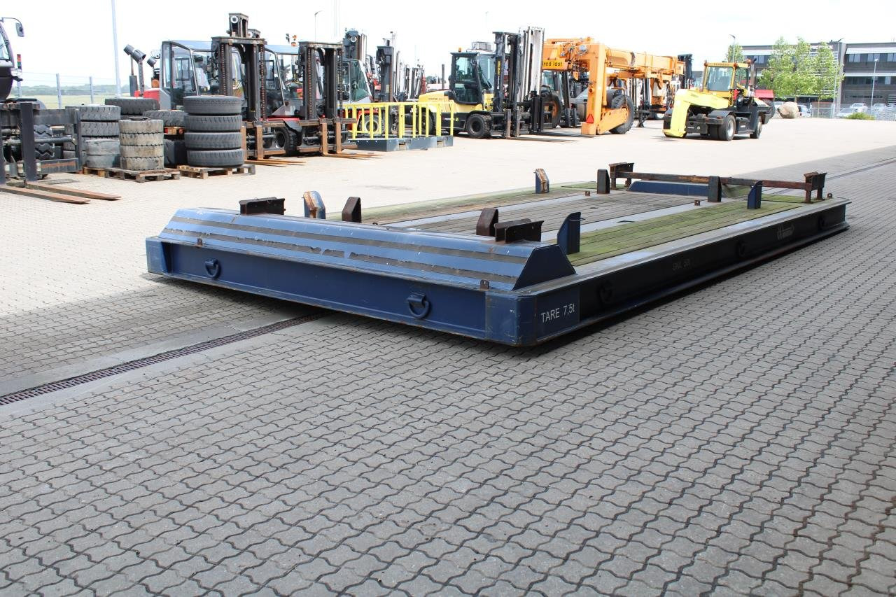 Novatech NOVATECH RT50 - Roll-trailer prikolica: slika Novatech NOVATECH RT50 - Roll-trailer prikolica Novatech NOVATECH RT50 - Roll-trailer prikolica: slika Novatech NOVATECH RT50 - Roll-trailer prikolica