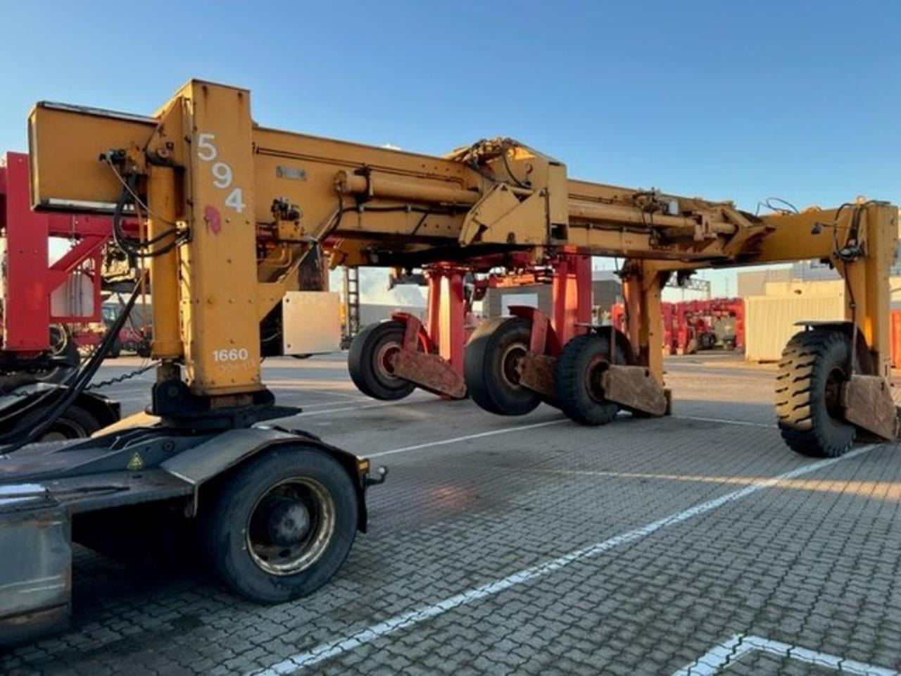 SISU 20-40” - Lučka oprema: slika SISU 20-40” - Lučka oprema SISU 20-40” - Lučka oprema: slika SISU 20-40” - Lučka oprema