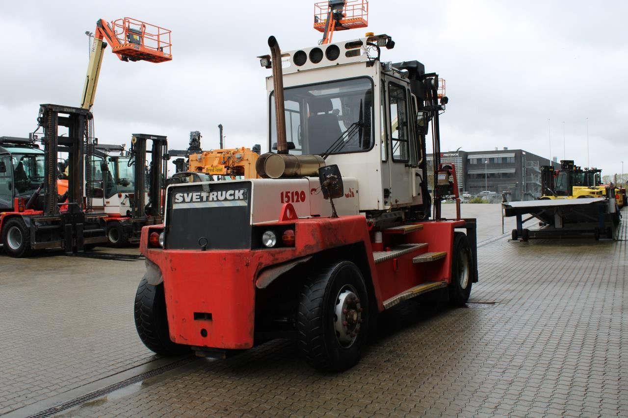 SveTruck 15120-35 - Diesel viličar: slika SveTruck 15120-35 - Diesel viličar SveTruck 15120-35 - Diesel viličar: slika SveTruck 15120-35 - Diesel viličar