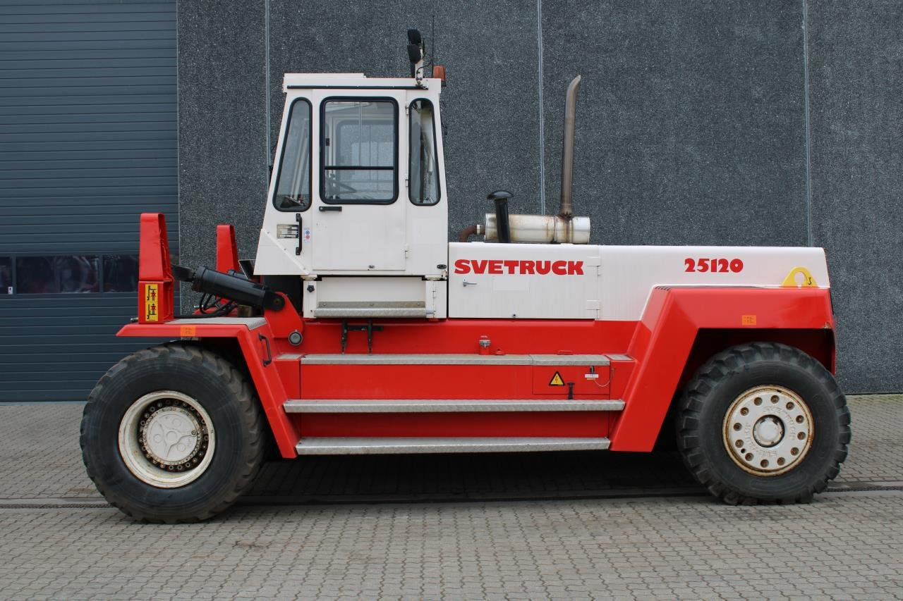 SveTruck 25120-42 - Diesel viličar: slika SveTruck 25120-42 - Diesel viličar SveTruck 25120-42 - Diesel viličar: slika SveTruck 25120-42 - Diesel viličar