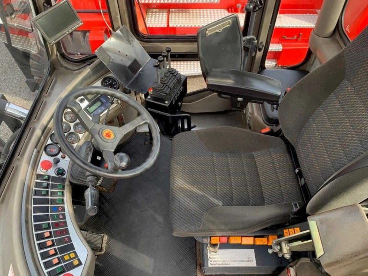 SveTruck 32120-50 - Diesel viličar: slika SveTruck 32120-50 - Diesel viličar SveTruck 32120-50 - Diesel viličar: slika SveTruck 32120-50 - Diesel viličar