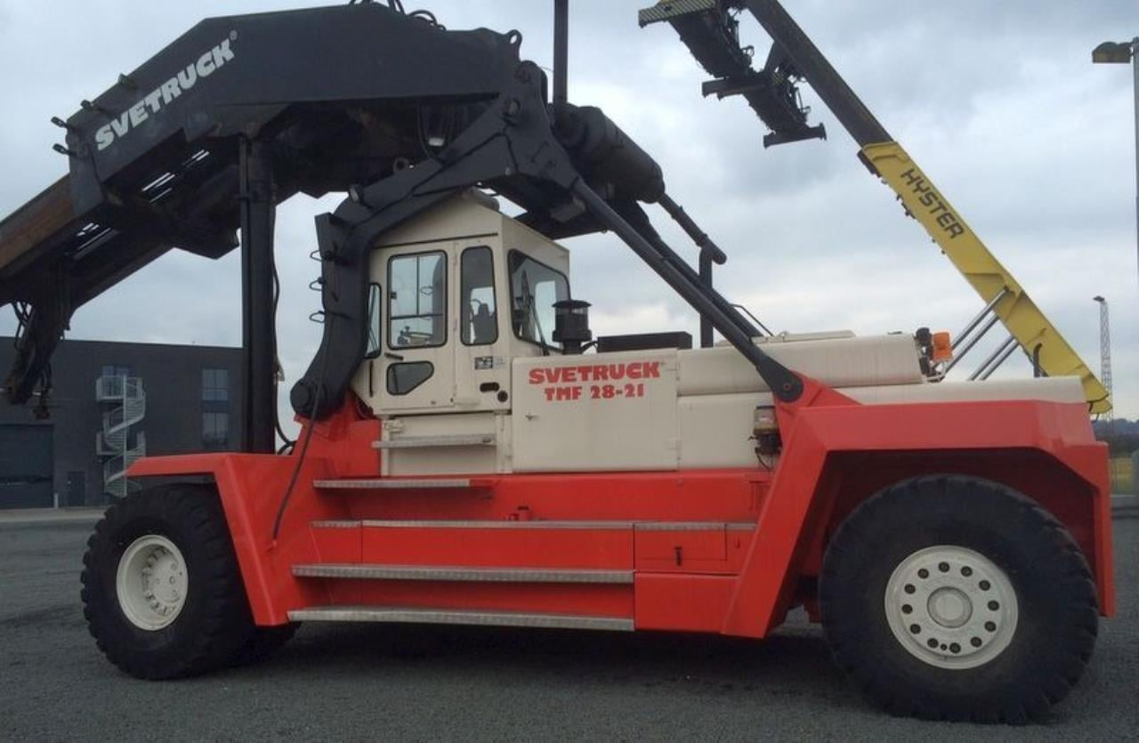 SveTruck TMF 28-21 - Diesel viličar: slika SveTruck TMF 28-21 - Diesel viličar SveTruck TMF 28-21 - Diesel viličar: slika SveTruck TMF 28-21 - Diesel viličar