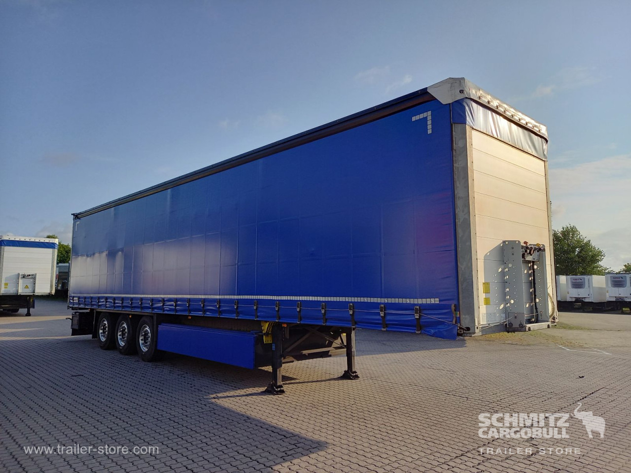 SCHMITZ Auflieger Curtainsider Standard - Poluprikolica s ceradom: slika SCHMITZ Auflieger Curtainsider Standard - Poluprikolica s ceradom SCHMITZ Auflieger Curtainsider Standard - Poluprikolica s ceradom: slika SCHMITZ Auflieger Curtainsider Standard - Poluprikolica s ceradom