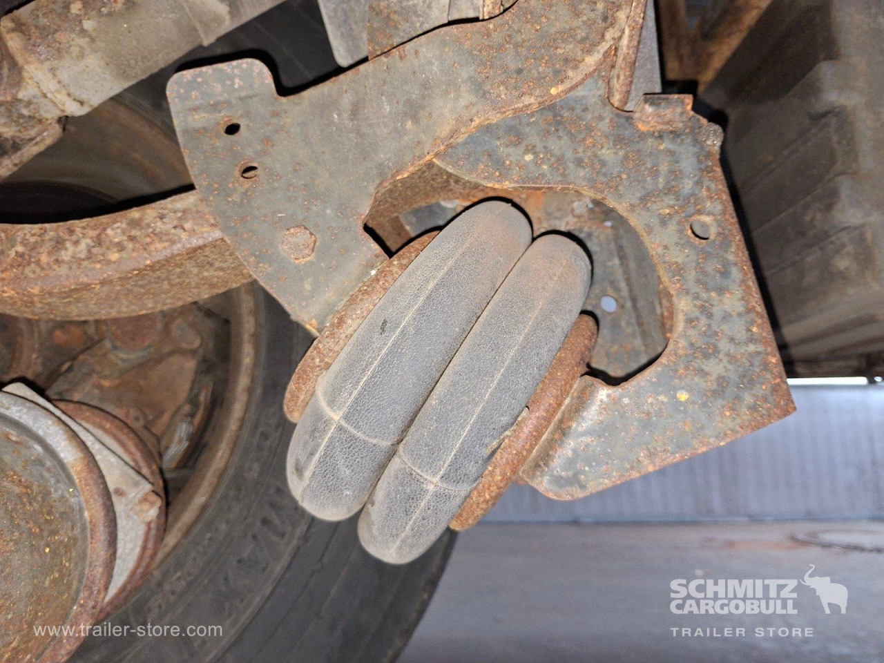 SCHMITZ Auflieger Tiefkühler Multitemp Double deck - Izotermna poluprikolica: slika SCHMITZ Auflieger Tiefkühler Multitemp Double deck - Izotermna poluprikolica SCHMITZ Auflieger Tiefkühler Multitemp Double deck - Izotermna poluprikolica: slika SCHMITZ Auflieger Tiefkühler Multitemp Double deck - Izotermna poluprikolica