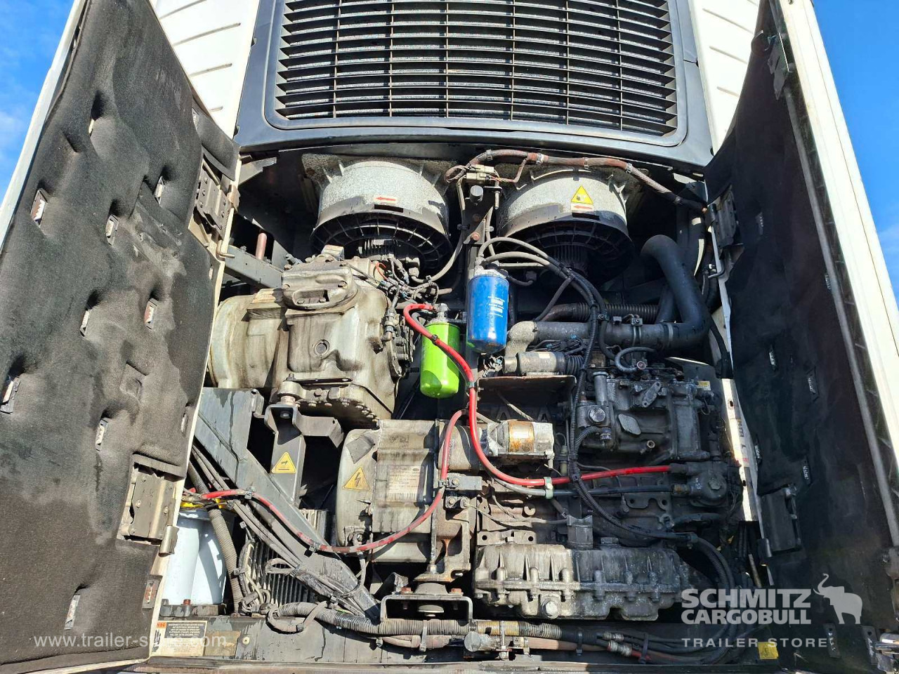 SCHMITZ Auflieger Tiefkühler Multitemp Double deck - Izotermna poluprikolica: slika SCHMITZ Auflieger Tiefkühler Multitemp Double deck - Izotermna poluprikolica SCHMITZ Auflieger Tiefkühler Multitemp Double deck - Izotermna poluprikolica: slika SCHMITZ Auflieger Tiefkühler Multitemp Double deck - Izotermna poluprikolica