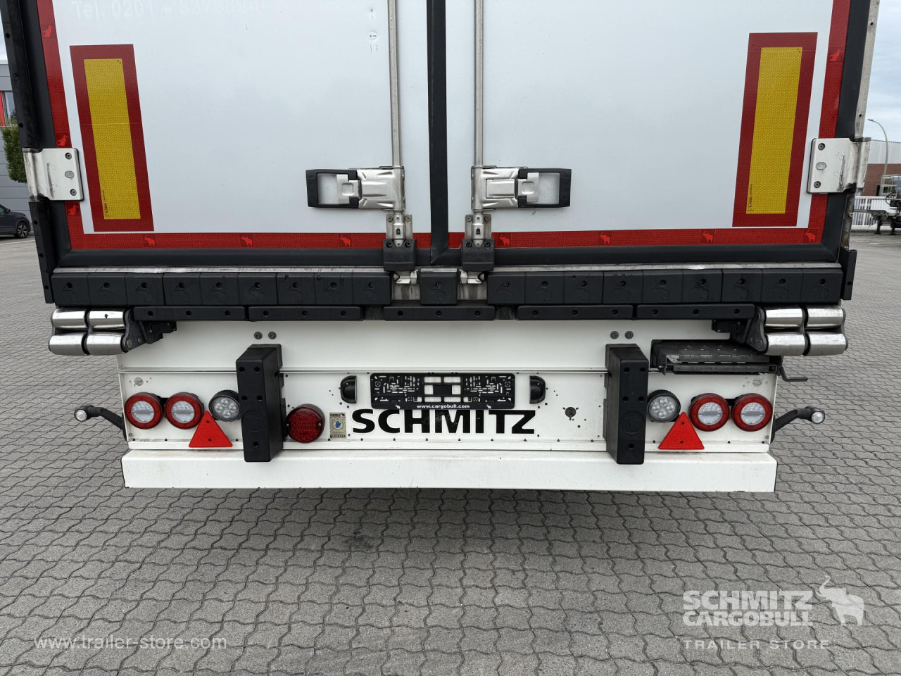 SCHMITZ Auflieger Tiefkühler Multitemp - Izotermna poluprikolica: slika SCHMITZ Auflieger Tiefkühler Multitemp - Izotermna poluprikolica SCHMITZ Auflieger Tiefkühler Multitemp - Izotermna poluprikolica: slika SCHMITZ Auflieger Tiefkühler Multitemp - Izotermna poluprikolica