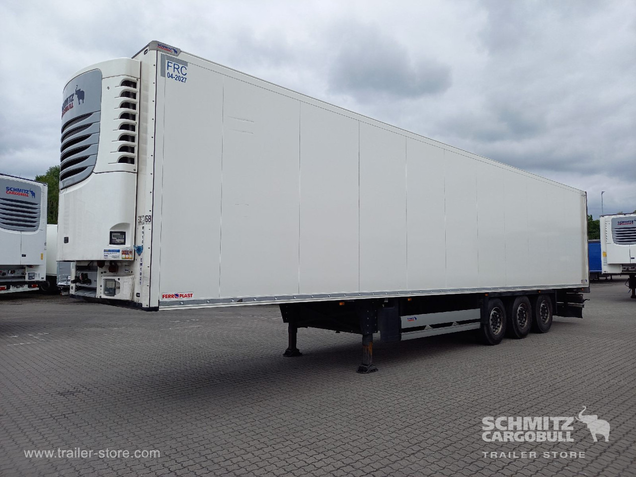Izotermna poluprikolica SCHMITZ Auflieger Tiefkühler Multitemp: slika Izotermna poluprikolica SCHMITZ Auflieger Tiefkühler Multitemp