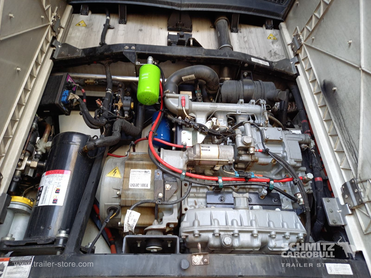 SCHMITZ Auflieger Tiefkühler Multitemp - Izotermna poluprikolica: slika SCHMITZ Auflieger Tiefkühler Multitemp - Izotermna poluprikolica SCHMITZ Auflieger Tiefkühler Multitemp - Izotermna poluprikolica: slika SCHMITZ Auflieger Tiefkühler Multitemp - Izotermna poluprikolica