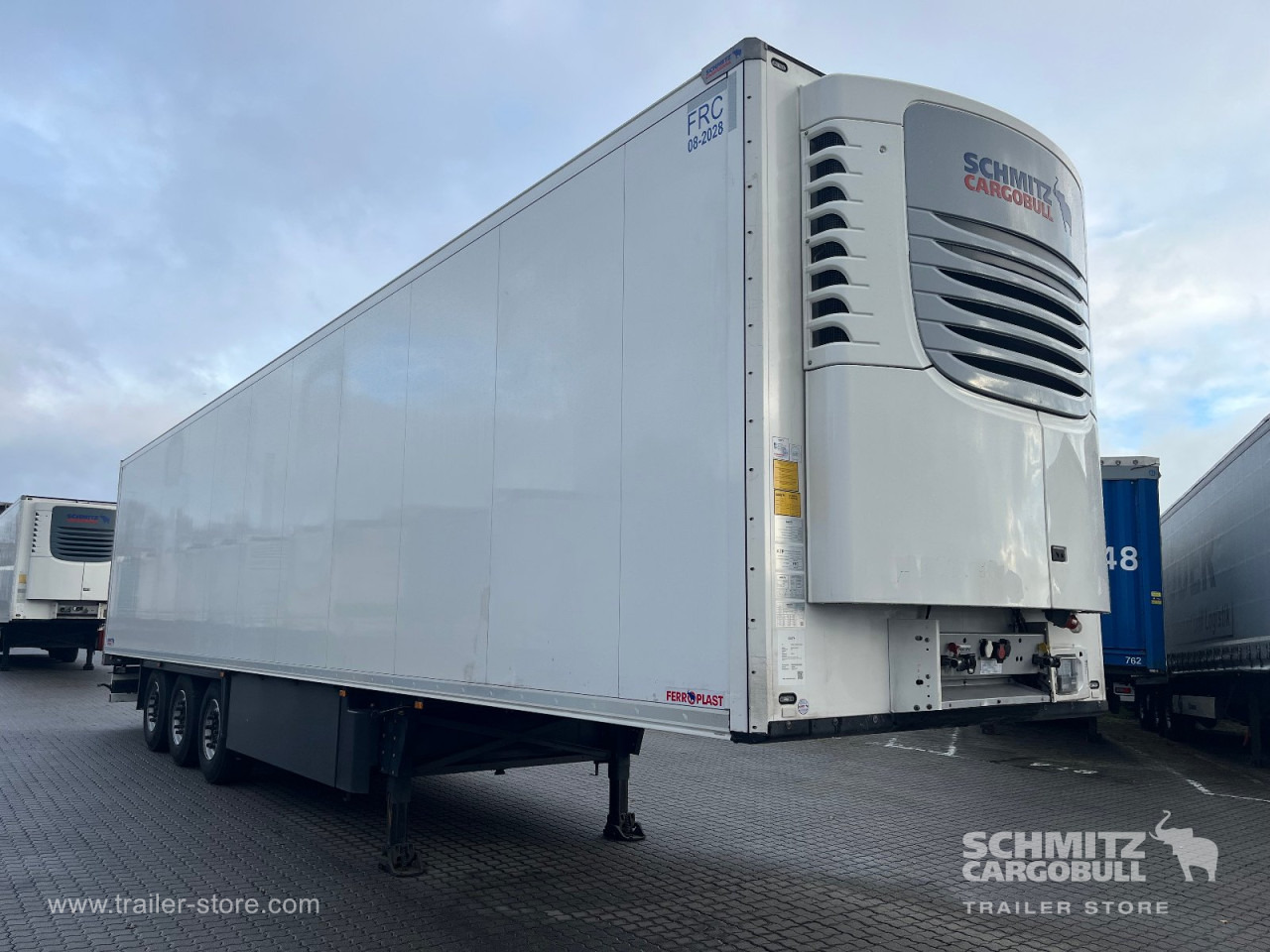 SCHMITZ Auflieger Tiefkühler Standard Double deck - Izotermna poluprikolica: slika SCHMITZ Auflieger Tiefkühler Standard Double deck - Izotermna poluprikolica SCHMITZ Auflieger Tiefkühler Standard Double deck - Izotermna poluprikolica: slika SCHMITZ Auflieger Tiefkühler Standard Double deck - Izotermna poluprikolica