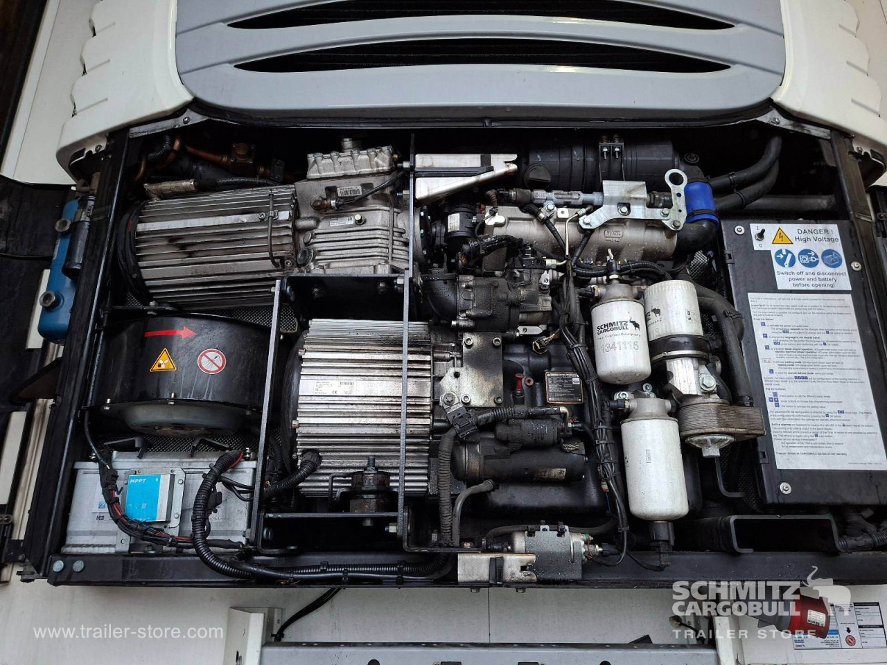 SCHMITZ Auflieger Tiefkühler Standard - Izotermna poluprikolica: slika SCHMITZ Auflieger Tiefkühler Standard - Izotermna poluprikolica SCHMITZ Auflieger Tiefkühler Standard - Izotermna poluprikolica: slika SCHMITZ Auflieger Tiefkühler Standard - Izotermna poluprikolica