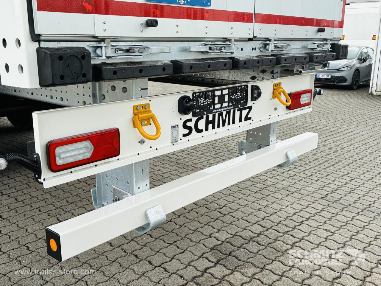 SCHMITZ Auflieger Trockenfrachtkoffer Standard Double deck - Poluprikolica sa zatvorenim sandukom: slika SCHMITZ Auflieger Trockenfrachtkoffer Standard Double deck - Poluprikolica sa zatvorenim sandukom SCHMITZ Auflieger Trockenfrachtkoffer Standard Double deck - Poluprikolica sa zatvorenim sandukom: slika SCHMITZ Auflieger Trockenfrachtkoffer Standard Double deck - Poluprikolica sa zatvorenim sandukom