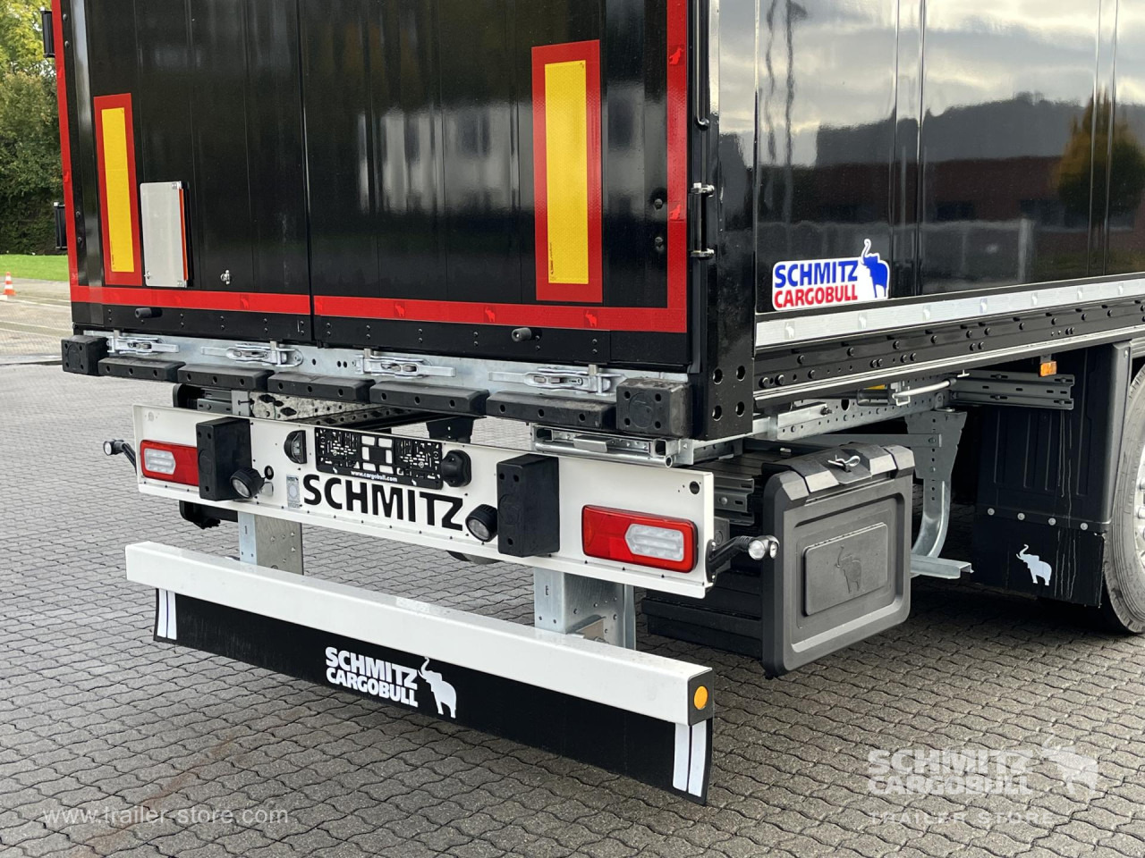 SCHMITZ Auflieger Trockenfrachtkoffer Standard - Poluprikolica sa zatvorenim sandukom: slika SCHMITZ Auflieger Trockenfrachtkoffer Standard - Poluprikolica sa zatvorenim sandukom SCHMITZ Auflieger Trockenfrachtkoffer Standard - Poluprikolica sa zatvorenim sandukom: slika SCHMITZ Auflieger Trockenfrachtkoffer Standard - Poluprikolica sa zatvorenim sandukom