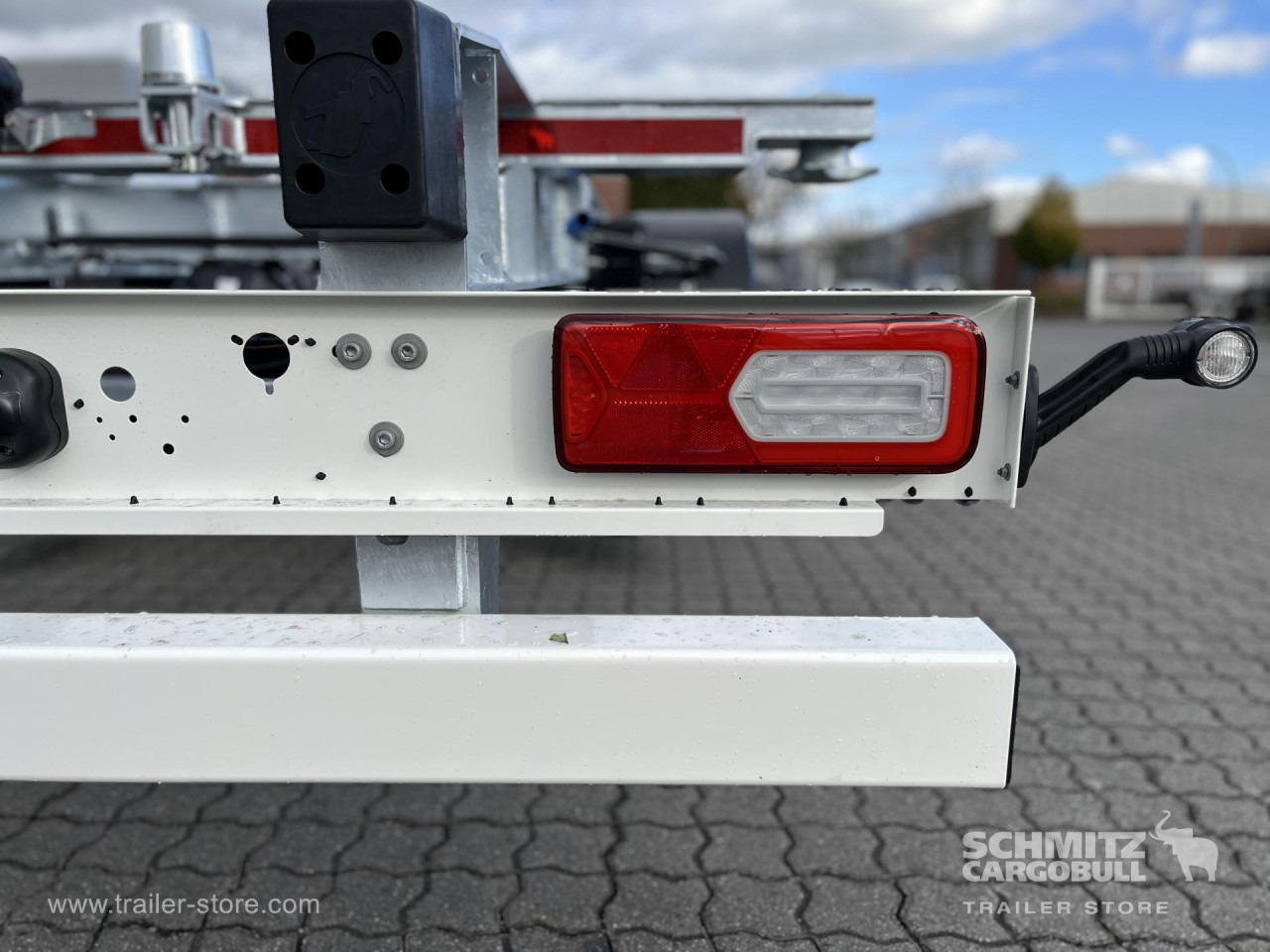 Novi Transporter kontejnera/ Prikolica s izmjenjivim sanducima SCHMITZ Zentralachsanhänger Wechselfahrgestell: slika Novi Transporter kontejnera/ Prikolica s izmjenjivim sanducima SCHMITZ Zentralachsanhänger Wechselfahrgestell Novi Transporter kontejnera/ Prikolica s izmjenjivim sanducima SCHMITZ Zentralachsanhänger Wechselfahrgestell: slika Novi Transporter kontejnera/ Prikolica s izmjenjivim sanducima SCHMITZ Zentralachsanhänger Wechselfahrgestell
