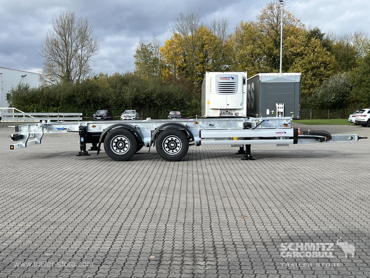 SCHMITZ Zentralachsanhänger Wechselfahrgestell - Transporter kontejnera/ Prikolica s izmjenjivim sanducima: slika SCHMITZ Zentralachsanhänger Wechselfahrgestell - Transporter kontejnera/ Prikolica s izmjenjivim sanducima SCHMITZ Zentralachsanhänger Wechselfahrgestell - Transporter kontejnera/ Prikolica s izmjenjivim sanducima: slika SCHMITZ Zentralachsanhänger Wechselfahrgestell - Transporter kontejnera/ Prikolica s izmjenjivim sanducima