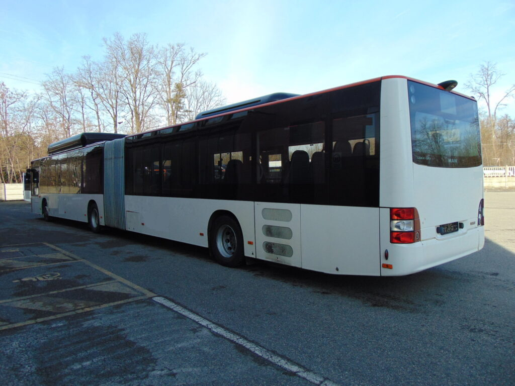 N.3 MAN LION’S CITY GL CNG – Anno 2014 - Zglobni autobus: slika N.3 MAN LION’S CITY GL CNG – Anno 2014 - Zglobni autobus N.3 MAN LION’S CITY GL CNG – Anno 2014 - Zglobni autobus: slika N.3 MAN LION’S CITY GL CNG – Anno 2014 - Zglobni autobus