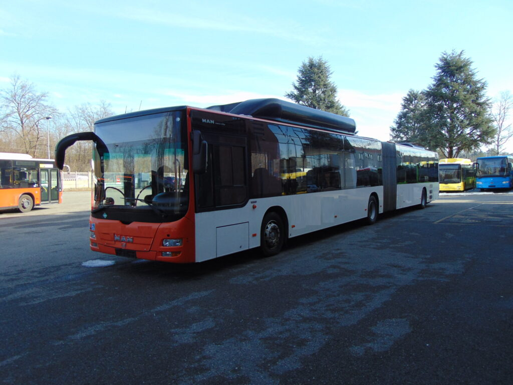 N.3 MAN LION’S CITY GL CNG – Anno 2014 - Zglobni autobus: slika N.3 MAN LION’S CITY GL CNG – Anno 2014 - Zglobni autobus N.3 MAN LION’S CITY GL CNG – Anno 2014 - Zglobni autobus: slika N.3 MAN LION’S CITY GL CNG – Anno 2014 - Zglobni autobus