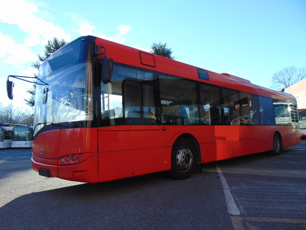 N. 8 SOLARIS URBINO 12 LF – Anno 2011 - Gradski autobus: slika N. 8 SOLARIS URBINO 12 LF – Anno 2011 - Gradski autobus N. 8 SOLARIS URBINO 12 LF – Anno 2011 - Gradski autobus: slika N. 8 SOLARIS URBINO 12 LF – Anno 2011 - Gradski autobus