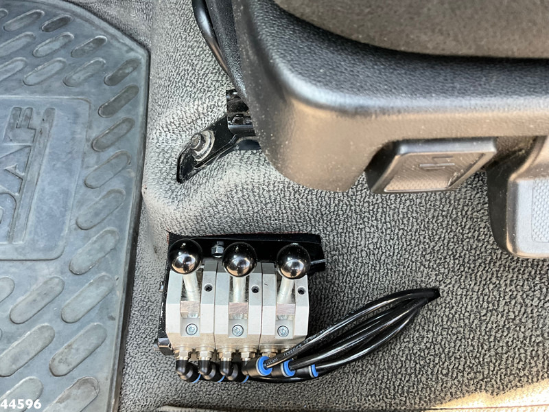 Zakup DAF FA LF 250 Euro 6 Palfinger 6,5 Tonmeter laadkraan DAF FA LF 250 Euro 6 Palfinger 6,5 Tonmeter laadkraan: slika Zakup DAF FA LF 250 Euro 6 Palfinger 6,5 Tonmeter laadkraan DAF FA LF 250 Euro 6 Palfinger 6,5 Tonmeter laadkraan