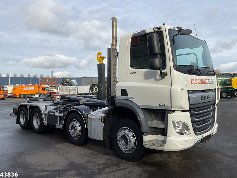 DAF FAC CF 370 8x2 NIEUWE Hyvalift 26 Ton haakarmsysteem!! Just 177.485 km! - Kamion s kukastom dizalicom: slika DAF FAC CF 370 8x2 NIEUWE Hyvalift 26 Ton haakarmsysteem!! Just 177.485 km! - Kamion s kukastom dizalicom DAF FAC CF 370 8x2 NIEUWE Hyvalift 26 Ton haakarmsysteem!! Just 177.485 km! - Kamion s kukastom dizalicom: slika DAF FAC CF 370 8x2 NIEUWE Hyvalift 26 Ton haakarmsysteem!! Just 177.485 km! - Kamion s kukastom dizalicom