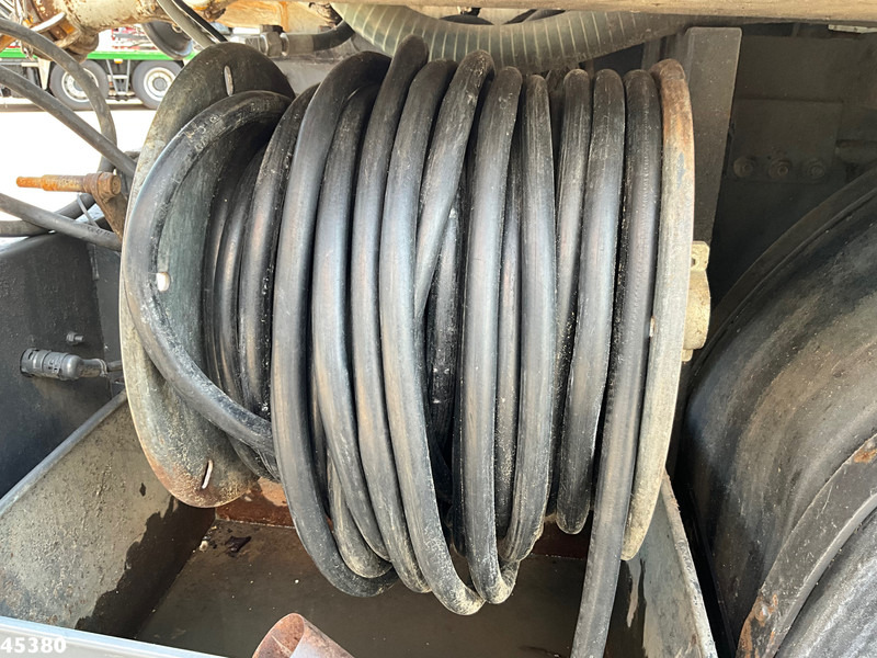 Vakum kamion DAF FAG 75 CF 250 Euro 5 Ravo kolkenzuiger: slika Vakum kamion DAF FAG 75 CF 250 Euro 5 Ravo kolkenzuiger