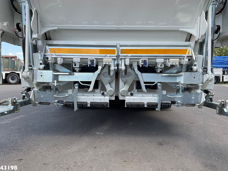 Kamion za odvoz smeća DAF FAG XD 300 Geesink 20m³ met Liftmate Instaplift: slika Kamion za odvoz smeća DAF FAG XD 300 Geesink 20m³ met Liftmate Instaplift