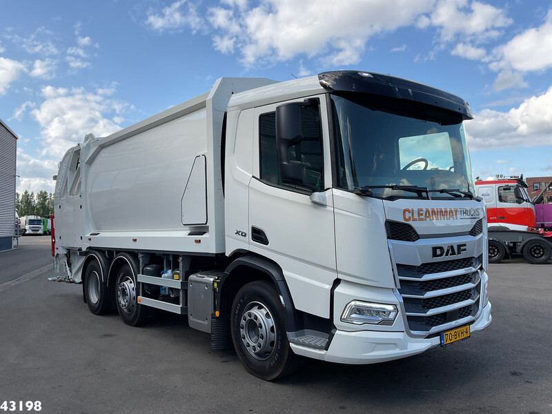 Kamion za odvoz smeća DAF FAG XD 300 Geesink 20m³ met Liftmate Instaplift: slika Kamion za odvoz smeća DAF FAG XD 300 Geesink 20m³ met Liftmate Instaplift