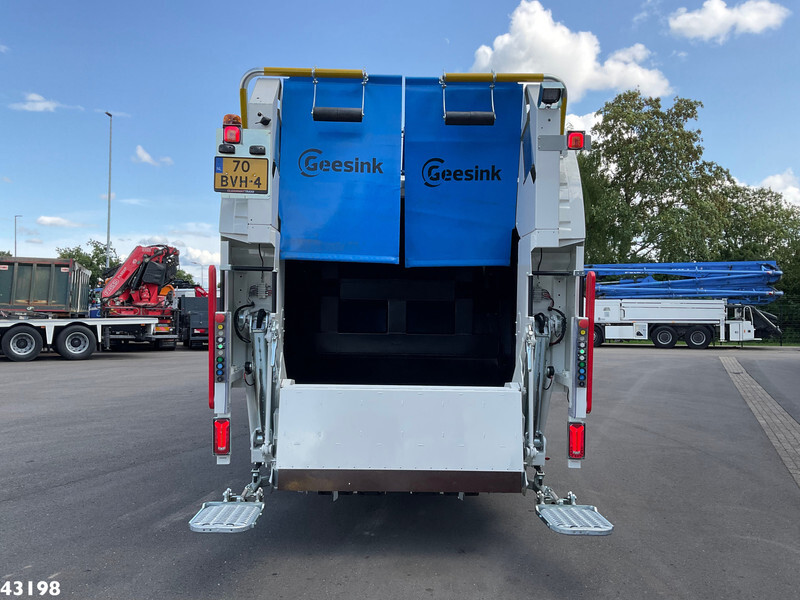Kamion za odvoz smeća DAF FAG XD 300 Geesink 20m³ met Liftmate Instaplift: slika Kamion za odvoz smeća DAF FAG XD 300 Geesink 20m³ met Liftmate Instaplift