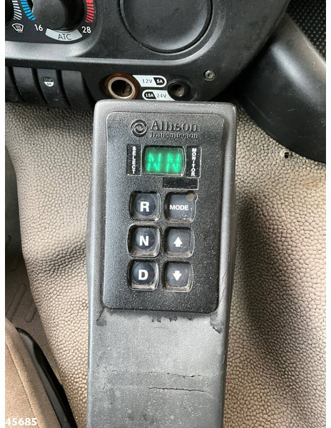 Kamion-šasija DAF FAN 75 CF 310 Euro 5 Chassis cabine: slika Kamion-šasija DAF FAN 75 CF 310 Euro 5 Chassis cabine