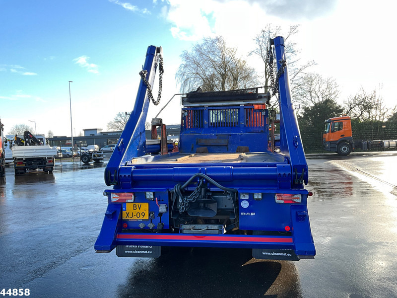 DAF FAN 85 CF 360 Manual VDL 18 Ton portaalarmsysteem - Utovarivač s proklizavajućim upravljanjem: slika DAF FAN 85 CF 360 Manual VDL 18 Ton portaalarmsysteem - Utovarivač s proklizavajućim upravljanjem DAF FAN 85 CF 360 Manual VDL 18 Ton portaalarmsysteem - Utovarivač s proklizavajućim upravljanjem: slika DAF FAN 85 CF 360 Manual VDL 18 Ton portaalarmsysteem - Utovarivač s proklizavajućim upravljanjem