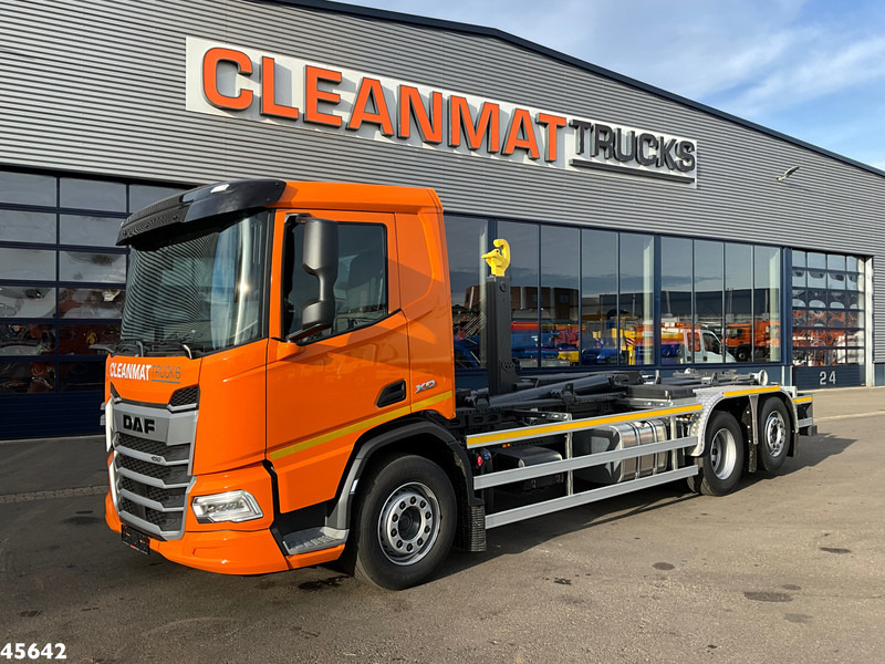 DAF FAN XD 450 Euro 6 Hyvalift 26 Ton haakarmsysteem - Kamion s kukastom dizalicom: slika DAF FAN XD 450 Euro 6 Hyvalift 26 Ton haakarmsysteem - Kamion s kukastom dizalicom DAF FAN XD 450 Euro 6 Hyvalift 26 Ton haakarmsysteem - Kamion s kukastom dizalicom: slika DAF FAN XD 450 Euro 6 Hyvalift 26 Ton haakarmsysteem - Kamion s kukastom dizalicom