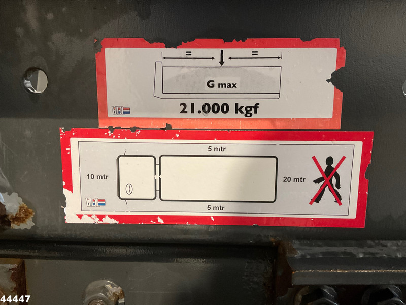 Zakup DAF FAS CF 400 Euro 6 VDL 21 Ton haakarmsysteem DAF FAS CF 400 Euro 6 VDL 21 Ton haakarmsysteem: slika Zakup DAF FAS CF 400 Euro 6 VDL 21 Ton haakarmsysteem DAF FAS CF 400 Euro 6 VDL 21 Ton haakarmsysteem