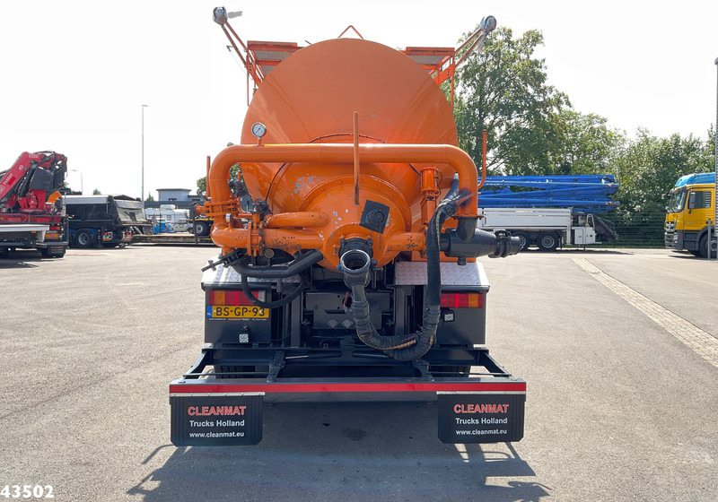 DAF FAX 85 CF 340 Droge stoffen blaas installatie Just 21.613 km! - Vakum kamion: slika DAF FAX 85 CF 340 Droge stoffen blaas installatie Just 21.613 km! - Vakum kamion DAF FAX 85 CF 340 Droge stoffen blaas installatie Just 21.613 km! - Vakum kamion: slika DAF FAX 85 CF 340 Droge stoffen blaas installatie Just 21.613 km! - Vakum kamion