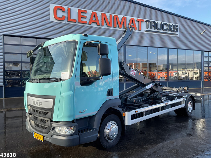 DAF LF 180 Euro 6 14 Ton haakarmsysteem - Kamion s kukastom dizalicom: slika DAF LF 180 Euro 6 14 Ton haakarmsysteem - Kamion s kukastom dizalicom DAF LF 180 Euro 6 14 Ton haakarmsysteem - Kamion s kukastom dizalicom: slika DAF LF 180 Euro 6 14 Ton haakarmsysteem - Kamion s kukastom dizalicom