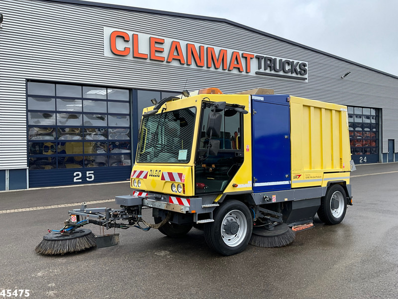 Dulevo 5020 S with 3-rd brush - Cestovna čistilica: slika Dulevo 5020 S with 3-rd brush - Cestovna čistilica Dulevo 5020 S with 3-rd brush - Cestovna čistilica: slika Dulevo 5020 S with 3-rd brush - Cestovna čistilica