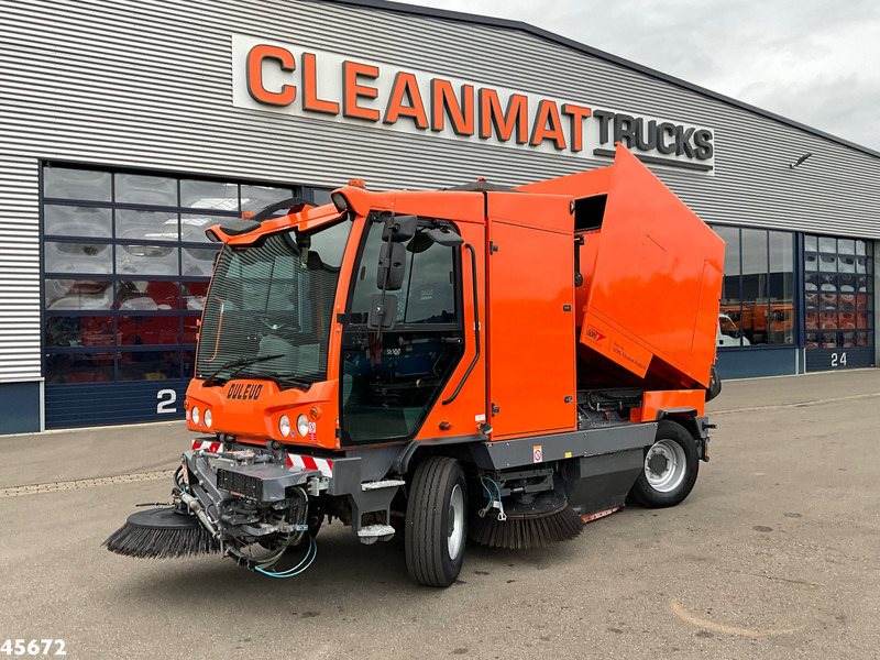 Dulevo 6000T Euro 6 met 3-e borstel - Cestovna čistilica: slika Dulevo 6000T Euro 6 met 3-e borstel - Cestovna čistilica Dulevo 6000T Euro 6 met 3-e borstel - Cestovna čistilica: slika Dulevo 6000T Euro 6 met 3-e borstel - Cestovna čistilica